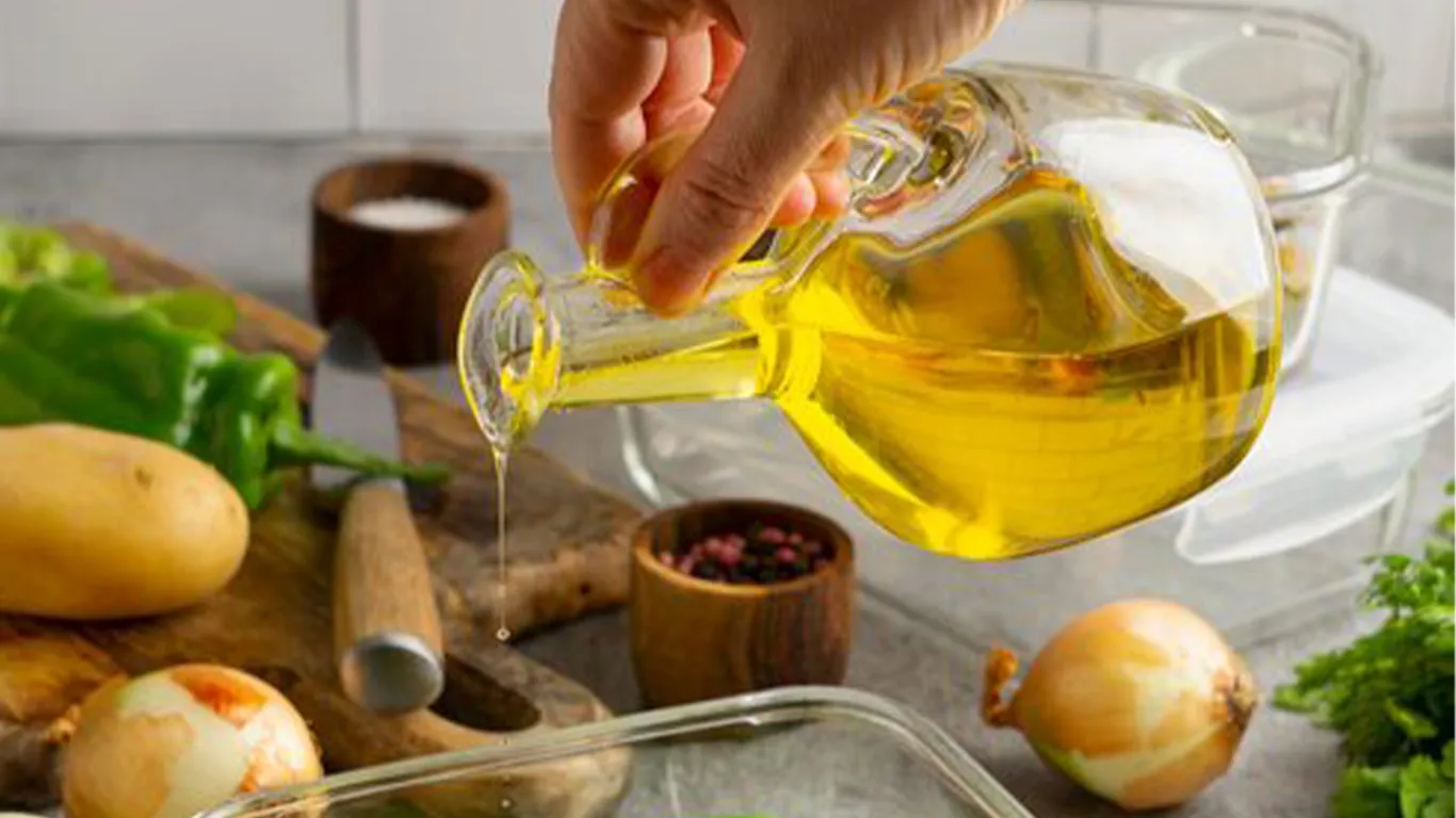 10 Simple Tips to Extend the Life of Your Cooking Oil